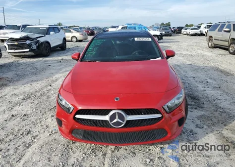 2019 Mercedes-Benz A 220 из США, поврежденный, VIN WDD3G4EB4KW024396